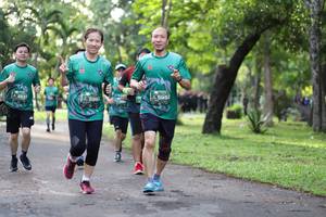 BIB: 951, 4821, 596
                            <button type="button" onclick="openModal(5032608)" class="btn btn-primary btn-sm float-right btn-popup" data-toggle="modal" data-target=".modal-high-quality">
                        <i class="fas fa-shopping-cart"></i> Add to Cart
                    </button>
                                            <button type="button" onclick="isThisMe(5032608, true)" class="btn btn-success btn-sm float-right btn-popup btn-isme hidden" data-toggle="tooltip" data-placement="bottom" title="นี่คือรูปของคุณใช่ไหม คลิกที่นี่เพื่อเอาเข้าอัลบั้ม">
                        <i class="fas fa-plus"></i> Add to album
                    </button>
                    <button type="button" onclick="isThisMe(5032608, false)" class="btn btn-warning btn-sm float-right btn-popup btn-isnotme hidden">
                        <i class="fas fa-ban"></i> Remove from album
                    </button>