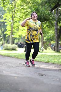 BIB: 0137
                            <button type="button" onclick="openModal(5041077)" class="btn btn-primary btn-sm float-right btn-popup" data-toggle="modal" data-target=".modal-high-quality">
                        <i class="fas fa-shopping-cart"></i> Add to Cart
                    </button>
                                            <button type="button" onclick="isThisMe(5041077, true)" class="btn btn-success btn-sm float-right btn-popup btn-isme hidden" data-toggle="tooltip" data-placement="bottom" title="นี่คือรูปของคุณใช่ไหม คลิกที่นี่เพื่อเอาเข้าอัลบั้ม">
                        <i class="fas fa-plus"></i> Add to album
                    </button>
                    <button type="button" onclick="isThisMe(5041077, false)" class="btn btn-warning btn-sm float-right btn-popup btn-isnotme hidden">
                        <i class="fas fa-ban"></i> Remove from album
                    </button>