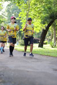 BIB: 0119
                            <button type="button" onclick="openModal(5039672)" class="btn btn-primary btn-sm float-right btn-popup" data-toggle="modal" data-target=".modal-high-quality">
                        <i class="fas fa-shopping-cart"></i> Add to Cart
                    </button>
                                            <button type="button" onclick="isThisMe(5039672, true)" class="btn btn-success btn-sm float-right btn-popup btn-isme hidden" data-toggle="tooltip" data-placement="bottom" title="นี่คือรูปของคุณใช่ไหม คลิกที่นี่เพื่อเอาเข้าอัลบั้ม">
                        <i class="fas fa-plus"></i> Add to album
                    </button>
                    <button type="button" onclick="isThisMe(5039672, false)" class="btn btn-warning btn-sm float-right btn-popup btn-isnotme hidden">
                        <i class="fas fa-ban"></i> Remove from album
                    </button>