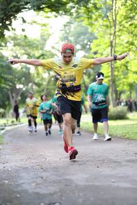 BIB: 1126
                            <button type="button" onclick="openModal(5035648)" class="btn btn-primary btn-sm float-right btn-popup" data-toggle="modal" data-target=".modal-high-quality">
                        <i class="fas fa-shopping-cart"></i> Add to Cart
                    </button>
                                            <button type="button" onclick="isThisMe(5035648, true)" class="btn btn-success btn-sm float-right btn-popup btn-isme hidden" data-toggle="tooltip" data-placement="bottom" title="นี่คือรูปของคุณใช่ไหม คลิกที่นี่เพื่อเอาเข้าอัลบั้ม">
                        <i class="fas fa-plus"></i> Add to album
                    </button>
                    <button type="button" onclick="isThisMe(5035648, false)" class="btn btn-warning btn-sm float-right btn-popup btn-isnotme hidden">
                        <i class="fas fa-ban"></i> Remove from album
                    </button>