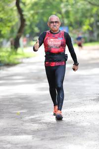 BIB: 0337
                            <button type="button" onclick="openModal(5159343)" class="btn btn-primary btn-sm float-right btn-popup" data-toggle="modal" data-target=".modal-high-quality">
                        <i class="fas fa-shopping-cart"></i> Add to Cart
                    </button>
                                            <button type="button" onclick="isThisMe(5159343, true)" class="btn btn-success btn-sm float-right btn-popup btn-isme hidden" data-toggle="tooltip" data-placement="bottom" title="นี่คือรูปของคุณใช่ไหม คลิกที่นี่เพื่อเอาเข้าอัลบั้ม">
                        <i class="fas fa-plus"></i> Add to album
                    </button>
                    <button type="button" onclick="isThisMe(5159343, false)" class="btn btn-warning btn-sm float-right btn-popup btn-isnotme hidden">
                        <i class="fas fa-ban"></i> Remove from album
                    </button>