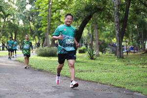 BIB: 
                            <button type="button" onclick="openModal(5032338)" class="btn btn-primary btn-sm float-right btn-popup" data-toggle="modal" data-target=".modal-high-quality">
                        <i class="fas fa-shopping-cart"></i> Add to Cart
                    </button>
                                            <button type="button" onclick="isThisMe(5032338, true)" class="btn btn-success btn-sm float-right btn-popup btn-isme hidden" data-toggle="tooltip" data-placement="bottom" title="นี่คือรูปของคุณใช่ไหม คลิกที่นี่เพื่อเอาเข้าอัลบั้ม">
                        <i class="fas fa-plus"></i> Add to album
                    </button>
                    <button type="button" onclick="isThisMe(5032338, false)" class="btn btn-warning btn-sm float-right btn-popup btn-isnotme hidden">
                        <i class="fas fa-ban"></i> Remove from album
                    </button>