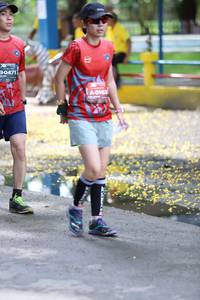 BIB: 0471, 0163
                            <button type="button" onclick="openModal(5159283)" class="btn btn-primary btn-sm float-right btn-popup" data-toggle="modal" data-target=".modal-high-quality">
                        <i class="fas fa-shopping-cart"></i> Add to Cart
                    </button>
                                            <button type="button" onclick="isThisMe(5159283, true)" class="btn btn-success btn-sm float-right btn-popup btn-isme hidden" data-toggle="tooltip" data-placement="bottom" title="นี่คือรูปของคุณใช่ไหม คลิกที่นี่เพื่อเอาเข้าอัลบั้ม">
                        <i class="fas fa-plus"></i> Add to album
                    </button>
                    <button type="button" onclick="isThisMe(5159283, false)" class="btn btn-warning btn-sm float-right btn-popup btn-isnotme hidden">
                        <i class="fas fa-ban"></i> Remove from album
                    </button>