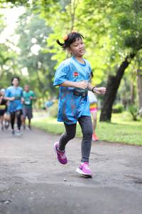 BIB: 
                            <button type="button" onclick="openModal(5036007)" class="btn btn-primary btn-sm float-right btn-popup" data-toggle="modal" data-target=".modal-high-quality">
                        <i class="fas fa-shopping-cart"></i> Add to Cart
                    </button>
                                            <button type="button" onclick="isThisMe(5036007, true)" class="btn btn-success btn-sm float-right btn-popup btn-isme hidden" data-toggle="tooltip" data-placement="bottom" title="นี่คือรูปของคุณใช่ไหม คลิกที่นี่เพื่อเอาเข้าอัลบั้ม">
                        <i class="fas fa-plus"></i> Add to album
                    </button>
                    <button type="button" onclick="isThisMe(5036007, false)" class="btn btn-warning btn-sm float-right btn-popup btn-isnotme hidden">
                        <i class="fas fa-ban"></i> Remove from album
                    </button>