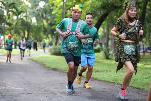 BIB: 591, 070, 074
                            <button type="button" onclick="openModal(5032723)" class="btn btn-primary btn-sm float-right btn-popup" data-toggle="modal" data-target=".modal-high-quality">
                        <i class="fas fa-shopping-cart"></i> Add to Cart
                    </button>
                                            <button type="button" onclick="isThisMe(5032723, true)" class="btn btn-success btn-sm float-right btn-popup btn-isme hidden" data-toggle="tooltip" data-placement="bottom" title="นี่คือรูปของคุณใช่ไหม คลิกที่นี่เพื่อเอาเข้าอัลบั้ม">
                        <i class="fas fa-plus"></i> Add to album
                    </button>
                    <button type="button" onclick="isThisMe(5032723, false)" class="btn btn-warning btn-sm float-right btn-popup btn-isnotme hidden">
                        <i class="fas fa-ban"></i> Remove from album
                    </button>