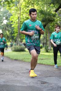 BIB: 062, 287
                            <button type="button" onclick="openModal(5033212)" class="btn btn-primary btn-sm float-right btn-popup" data-toggle="modal" data-target=".modal-high-quality">
                        <i class="fas fa-shopping-cart"></i> Add to Cart
                    </button>
                                            <button type="button" onclick="isThisMe(5033212, true)" class="btn btn-success btn-sm float-right btn-popup btn-isme hidden" data-toggle="tooltip" data-placement="bottom" title="นี่คือรูปของคุณใช่ไหม คลิกที่นี่เพื่อเอาเข้าอัลบั้ม">
                        <i class="fas fa-plus"></i> Add to album
                    </button>
                    <button type="button" onclick="isThisMe(5033212, false)" class="btn btn-warning btn-sm float-right btn-popup btn-isnotme hidden">
                        <i class="fas fa-ban"></i> Remove from album
                    </button>