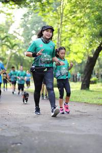 BIB: 038
                            <button type="button" onclick="openModal(5036848)" class="btn btn-primary btn-sm float-right btn-popup" data-toggle="modal" data-target=".modal-high-quality">
                        <i class="fas fa-shopping-cart"></i> Add to Cart
                    </button>
                                            <button type="button" onclick="isThisMe(5036848, true)" class="btn btn-success btn-sm float-right btn-popup btn-isme hidden" data-toggle="tooltip" data-placement="bottom" title="นี่คือรูปของคุณใช่ไหม คลิกที่นี่เพื่อเอาเข้าอัลบั้ม">
                        <i class="fas fa-plus"></i> Add to album
                    </button>
                    <button type="button" onclick="isThisMe(5036848, false)" class="btn btn-warning btn-sm float-right btn-popup btn-isnotme hidden">
                        <i class="fas fa-ban"></i> Remove from album
                    </button>