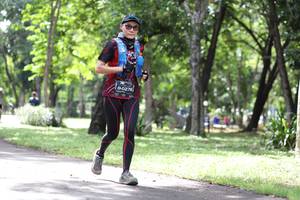 BIB: 0276
                            <button type="button" onclick="openModal(5084513)" class="btn btn-primary btn-sm float-right btn-popup" data-toggle="modal" data-target=".modal-high-quality">
                        <i class="fas fa-shopping-cart"></i> Add to Cart
                    </button>
                                            <button type="button" onclick="isThisMe(5084513, true)" class="btn btn-success btn-sm float-right btn-popup btn-isme hidden" data-toggle="tooltip" data-placement="bottom" title="นี่คือรูปของคุณใช่ไหม คลิกที่นี่เพื่อเอาเข้าอัลบั้ม">
                        <i class="fas fa-plus"></i> Add to album
                    </button>
                    <button type="button" onclick="isThisMe(5084513, false)" class="btn btn-warning btn-sm float-right btn-popup btn-isnotme hidden">
                        <i class="fas fa-ban"></i> Remove from album
                    </button>