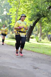 BIB: 0791
                            <button type="button" onclick="openModal(5040103)" class="btn btn-primary btn-sm float-right btn-popup" data-toggle="modal" data-target=".modal-high-quality">
                        <i class="fas fa-shopping-cart"></i> Add to Cart
                    </button>
                                            <button type="button" onclick="isThisMe(5040103, true)" class="btn btn-success btn-sm float-right btn-popup btn-isme hidden" data-toggle="tooltip" data-placement="bottom" title="นี่คือรูปของคุณใช่ไหม คลิกที่นี่เพื่อเอาเข้าอัลบั้ม">
                        <i class="fas fa-plus"></i> Add to album
                    </button>
                    <button type="button" onclick="isThisMe(5040103, false)" class="btn btn-warning btn-sm float-right btn-popup btn-isnotme hidden">
                        <i class="fas fa-ban"></i> Remove from album
                    </button>