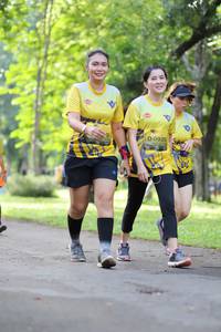 BIB: 0935
                            <button type="button" onclick="openModal(5039896)" class="btn btn-primary btn-sm float-right btn-popup" data-toggle="modal" data-target=".modal-high-quality">
                        <i class="fas fa-shopping-cart"></i> Add to Cart
                    </button>
                                            <button type="button" onclick="isThisMe(5039896, true)" class="btn btn-success btn-sm float-right btn-popup btn-isme hidden" data-toggle="tooltip" data-placement="bottom" title="นี่คือรูปของคุณใช่ไหม คลิกที่นี่เพื่อเอาเข้าอัลบั้ม">
                        <i class="fas fa-plus"></i> Add to album
                    </button>
                    <button type="button" onclick="isThisMe(5039896, false)" class="btn btn-warning btn-sm float-right btn-popup btn-isnotme hidden">
                        <i class="fas fa-ban"></i> Remove from album
                    </button>