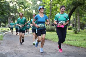 BIB: 1631, 
                            <button type="button" onclick="openModal(5032579)" class="btn btn-primary btn-sm float-right btn-popup" data-toggle="modal" data-target=".modal-high-quality">
                        <i class="fas fa-shopping-cart"></i> Add to Cart
                    </button>
                                            <button type="button" onclick="isThisMe(5032579, true)" class="btn btn-success btn-sm float-right btn-popup btn-isme hidden" data-toggle="tooltip" data-placement="bottom" title="นี่คือรูปของคุณใช่ไหม คลิกที่นี่เพื่อเอาเข้าอัลบั้ม">
                        <i class="fas fa-plus"></i> Add to album
                    </button>
                    <button type="button" onclick="isThisMe(5032579, false)" class="btn btn-warning btn-sm float-right btn-popup btn-isnotme hidden">
                        <i class="fas fa-ban"></i> Remove from album
                    </button>