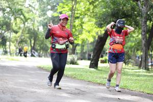 BIB: 0204, 0109
                            <button type="button" onclick="openModal(5065598)" class="btn btn-primary btn-sm float-right btn-popup" data-toggle="modal" data-target=".modal-high-quality">
                        <i class="fas fa-shopping-cart"></i> Add to Cart
                    </button>
                                            <button type="button" onclick="isThisMe(5065598, true)" class="btn btn-success btn-sm float-right btn-popup btn-isme hidden" data-toggle="tooltip" data-placement="bottom" title="นี่คือรูปของคุณใช่ไหม คลิกที่นี่เพื่อเอาเข้าอัลบั้ม">
                        <i class="fas fa-plus"></i> Add to album
                    </button>
                    <button type="button" onclick="isThisMe(5065598, false)" class="btn btn-warning btn-sm float-right btn-popup btn-isnotme hidden">
                        <i class="fas fa-ban"></i> Remove from album
                    </button>