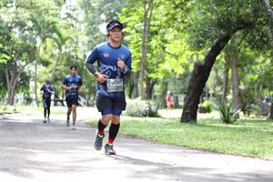 BIB: 0147
                            <button type="button" onclick="openModal(5083910)" class="btn btn-primary btn-sm float-right btn-popup" data-toggle="modal" data-target=".modal-high-quality">
                        <i class="fas fa-shopping-cart"></i> Add to Cart
                    </button>
                                            <button type="button" onclick="isThisMe(5083910, true)" class="btn btn-success btn-sm float-right btn-popup btn-isme hidden" data-toggle="tooltip" data-placement="bottom" title="นี่คือรูปของคุณใช่ไหม คลิกที่นี่เพื่อเอาเข้าอัลบั้ม">
                        <i class="fas fa-plus"></i> Add to album
                    </button>
                    <button type="button" onclick="isThisMe(5083910, false)" class="btn btn-warning btn-sm float-right btn-popup btn-isnotme hidden">
                        <i class="fas fa-ban"></i> Remove from album
                    </button>