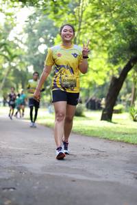 BIB: 0962
                            <button type="button" onclick="openModal(5039234)" class="btn btn-primary btn-sm float-right btn-popup" data-toggle="modal" data-target=".modal-high-quality">
                        <i class="fas fa-shopping-cart"></i> Add to Cart
                    </button>
                                            <button type="button" onclick="isThisMe(5039234, true)" class="btn btn-success btn-sm float-right btn-popup btn-isme hidden" data-toggle="tooltip" data-placement="bottom" title="นี่คือรูปของคุณใช่ไหม คลิกที่นี่เพื่อเอาเข้าอัลบั้ม">
                        <i class="fas fa-plus"></i> Add to album
                    </button>
                    <button type="button" onclick="isThisMe(5039234, false)" class="btn btn-warning btn-sm float-right btn-popup btn-isnotme hidden">
                        <i class="fas fa-ban"></i> Remove from album
                    </button>
