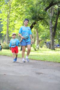 BIB: 
                            <button type="button" onclick="openModal(5038556)" class="btn btn-primary btn-sm float-right btn-popup" data-toggle="modal" data-target=".modal-high-quality">
                        <i class="fas fa-shopping-cart"></i> Add to Cart
                    </button>
                                            <button type="button" onclick="isThisMe(5038556, true)" class="btn btn-success btn-sm float-right btn-popup btn-isme hidden" data-toggle="tooltip" data-placement="bottom" title="นี่คือรูปของคุณใช่ไหม คลิกที่นี่เพื่อเอาเข้าอัลบั้ม">
                        <i class="fas fa-plus"></i> Add to album
                    </button>
                    <button type="button" onclick="isThisMe(5038556, false)" class="btn btn-warning btn-sm float-right btn-popup btn-isnotme hidden">
                        <i class="fas fa-ban"></i> Remove from album
                    </button>