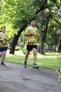 BIB: 0914
                            <button type="button" onclick="openModal(5040198)" class="btn btn-primary btn-sm float-right btn-popup" data-toggle="modal" data-target=".modal-high-quality">
                        <i class="fas fa-shopping-cart"></i> Add to Cart
                    </button>
                                            <button type="button" onclick="isThisMe(5040198, true)" class="btn btn-success btn-sm float-right btn-popup btn-isme hidden" data-toggle="tooltip" data-placement="bottom" title="นี่คือรูปของคุณใช่ไหม คลิกที่นี่เพื่อเอาเข้าอัลบั้ม">
                        <i class="fas fa-plus"></i> Add to album
                    </button>
                    <button type="button" onclick="isThisMe(5040198, false)" class="btn btn-warning btn-sm float-right btn-popup btn-isnotme hidden">
                        <i class="fas fa-ban"></i> Remove from album
                    </button>