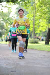 BIB: 0431
                            <button type="button" onclick="openModal(5037939)" class="btn btn-primary btn-sm float-right btn-popup" data-toggle="modal" data-target=".modal-high-quality">
                        <i class="fas fa-shopping-cart"></i> Add to Cart
                    </button>
                                            <button type="button" onclick="isThisMe(5037939, true)" class="btn btn-success btn-sm float-right btn-popup btn-isme hidden" data-toggle="tooltip" data-placement="bottom" title="นี่คือรูปของคุณใช่ไหม คลิกที่นี่เพื่อเอาเข้าอัลบั้ม">
                        <i class="fas fa-plus"></i> Add to album
                    </button>
                    <button type="button" onclick="isThisMe(5037939, false)" class="btn btn-warning btn-sm float-right btn-popup btn-isnotme hidden">
                        <i class="fas fa-ban"></i> Remove from album
                    </button>