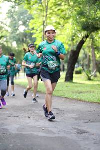 BIB: 052, 3611
                            <button type="button" onclick="openModal(5035477)" class="btn btn-primary btn-sm float-right btn-popup" data-toggle="modal" data-target=".modal-high-quality">
                        <i class="fas fa-shopping-cart"></i> Add to Cart
                    </button>
                                            <button type="button" onclick="isThisMe(5035477, true)" class="btn btn-success btn-sm float-right btn-popup btn-isme hidden" data-toggle="tooltip" data-placement="bottom" title="นี่คือรูปของคุณใช่ไหม คลิกที่นี่เพื่อเอาเข้าอัลบั้ม">
                        <i class="fas fa-plus"></i> Add to album
                    </button>
                    <button type="button" onclick="isThisMe(5035477, false)" class="btn btn-warning btn-sm float-right btn-popup btn-isnotme hidden">
                        <i class="fas fa-ban"></i> Remove from album
                    </button>