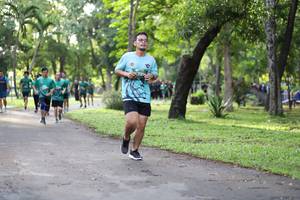 BIB: 929
                            <button type="button" onclick="openModal(5032830)" class="btn btn-primary btn-sm float-right btn-popup" data-toggle="modal" data-target=".modal-high-quality">
                        <i class="fas fa-shopping-cart"></i> Add to Cart
                    </button>
                                            <button type="button" onclick="isThisMe(5032830, true)" class="btn btn-success btn-sm float-right btn-popup btn-isme hidden" data-toggle="tooltip" data-placement="bottom" title="นี่คือรูปของคุณใช่ไหม คลิกที่นี่เพื่อเอาเข้าอัลบั้ม">
                        <i class="fas fa-plus"></i> Add to album
                    </button>
                    <button type="button" onclick="isThisMe(5032830, false)" class="btn btn-warning btn-sm float-right btn-popup btn-isnotme hidden">
                        <i class="fas fa-ban"></i> Remove from album
                    </button>