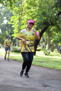 BIB: 0619
                            <button type="button" onclick="openModal(5040150)" class="btn btn-primary btn-sm float-right btn-popup" data-toggle="modal" data-target=".modal-high-quality">
                        <i class="fas fa-shopping-cart"></i> Add to Cart
                    </button>
                                            <button type="button" onclick="isThisMe(5040150, true)" class="btn btn-success btn-sm float-right btn-popup btn-isme hidden" data-toggle="tooltip" data-placement="bottom" title="นี่คือรูปของคุณใช่ไหม คลิกที่นี่เพื่อเอาเข้าอัลบั้ม">
                        <i class="fas fa-plus"></i> Add to album
                    </button>
                    <button type="button" onclick="isThisMe(5040150, false)" class="btn btn-warning btn-sm float-right btn-popup btn-isnotme hidden">
                        <i class="fas fa-ban"></i> Remove from album
                    </button>
