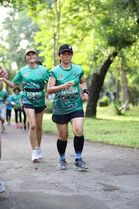 BIB: 0632
                            <button type="button" onclick="openModal(5035253)" class="btn btn-primary btn-sm float-right btn-popup" data-toggle="modal" data-target=".modal-high-quality">
                        <i class="fas fa-shopping-cart"></i> Add to Cart
                    </button>
                                            <button type="button" onclick="isThisMe(5035253, true)" class="btn btn-success btn-sm float-right btn-popup btn-isme hidden" data-toggle="tooltip" data-placement="bottom" title="นี่คือรูปของคุณใช่ไหม คลิกที่นี่เพื่อเอาเข้าอัลบั้ม">
                        <i class="fas fa-plus"></i> Add to album
                    </button>
                    <button type="button" onclick="isThisMe(5035253, false)" class="btn btn-warning btn-sm float-right btn-popup btn-isnotme hidden">
                        <i class="fas fa-ban"></i> Remove from album
                    </button>