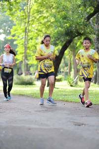 BIB: 0785, 1080
                            <button type="button" onclick="openModal(5039971)" class="btn btn-primary btn-sm float-right btn-popup" data-toggle="modal" data-target=".modal-high-quality">
                        <i class="fas fa-shopping-cart"></i> Add to Cart
                    </button>
                                            <button type="button" onclick="isThisMe(5039971, true)" class="btn btn-success btn-sm float-right btn-popup btn-isme hidden" data-toggle="tooltip" data-placement="bottom" title="นี่คือรูปของคุณใช่ไหม คลิกที่นี่เพื่อเอาเข้าอัลบั้ม">
                        <i class="fas fa-plus"></i> Add to album
                    </button>
                    <button type="button" onclick="isThisMe(5039971, false)" class="btn btn-warning btn-sm float-right btn-popup btn-isnotme hidden">
                        <i class="fas fa-ban"></i> Remove from album
                    </button>