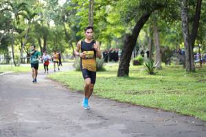 BIB: 
                            <button type="button" onclick="openModal(5026088)" class="btn btn-primary btn-sm float-right btn-popup" data-toggle="modal" data-target=".modal-high-quality">
                        <i class="fas fa-shopping-cart"></i> Add to Cart
                    </button>
                                            <button type="button" onclick="isThisMe(5026088, true)" class="btn btn-success btn-sm float-right btn-popup btn-isme hidden" data-toggle="tooltip" data-placement="bottom" title="นี่คือรูปของคุณใช่ไหม คลิกที่นี่เพื่อเอาเข้าอัลบั้ม">
                        <i class="fas fa-plus"></i> Add to album
                    </button>
                    <button type="button" onclick="isThisMe(5026088, false)" class="btn btn-warning btn-sm float-right btn-popup btn-isnotme hidden">
                        <i class="fas fa-ban"></i> Remove from album
                    </button>