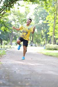 BIB: 015
                            <button type="button" onclick="openModal(5041243)" class="btn btn-primary btn-sm float-right btn-popup" data-toggle="modal" data-target=".modal-high-quality">
                        <i class="fas fa-shopping-cart"></i> Add to Cart
                    </button>
                                            <button type="button" onclick="isThisMe(5041243, true)" class="btn btn-success btn-sm float-right btn-popup btn-isme hidden" data-toggle="tooltip" data-placement="bottom" title="นี่คือรูปของคุณใช่ไหม คลิกที่นี่เพื่อเอาเข้าอัลบั้ม">
                        <i class="fas fa-plus"></i> Add to album
                    </button>
                    <button type="button" onclick="isThisMe(5041243, false)" class="btn btn-warning btn-sm float-right btn-popup btn-isnotme hidden">
                        <i class="fas fa-ban"></i> Remove from album
                    </button>