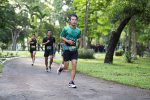 BIB: 
                            <button type="button" onclick="openModal(5032366)" class="btn btn-primary btn-sm float-right btn-popup" data-toggle="modal" data-target=".modal-high-quality">
                        <i class="fas fa-shopping-cart"></i> Add to Cart
                    </button>
                                            <button type="button" onclick="isThisMe(5032366, true)" class="btn btn-success btn-sm float-right btn-popup btn-isme hidden" data-toggle="tooltip" data-placement="bottom" title="นี่คือรูปของคุณใช่ไหม คลิกที่นี่เพื่อเอาเข้าอัลบั้ม">
                        <i class="fas fa-plus"></i> Add to album
                    </button>
                    <button type="button" onclick="isThisMe(5032366, false)" class="btn btn-warning btn-sm float-right btn-popup btn-isnotme hidden">
                        <i class="fas fa-ban"></i> Remove from album
                    </button>