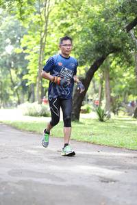 BIB: 0774, 
                            <button type="button" onclick="openModal(5050839)" class="btn btn-primary btn-sm float-right btn-popup" data-toggle="modal" data-target=".modal-high-quality">
                        <i class="fas fa-shopping-cart"></i> Add to Cart
                    </button>
                                            <button type="button" onclick="isThisMe(5050839, true)" class="btn btn-success btn-sm float-right btn-popup btn-isme hidden" data-toggle="tooltip" data-placement="bottom" title="นี่คือรูปของคุณใช่ไหม คลิกที่นี่เพื่อเอาเข้าอัลบั้ม">
                        <i class="fas fa-plus"></i> Add to album
                    </button>
                    <button type="button" onclick="isThisMe(5050839, false)" class="btn btn-warning btn-sm float-right btn-popup btn-isnotme hidden">
                        <i class="fas fa-ban"></i> Remove from album
                    </button>