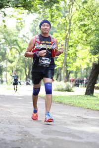 BIB: 0898
                            <button type="button" onclick="openModal(5050949)" class="btn btn-primary btn-sm float-right btn-popup" data-toggle="modal" data-target=".modal-high-quality">
                        <i class="fas fa-shopping-cart"></i> Add to Cart
                    </button>
                                            <button type="button" onclick="isThisMe(5050949, true)" class="btn btn-success btn-sm float-right btn-popup btn-isme hidden" data-toggle="tooltip" data-placement="bottom" title="นี่คือรูปของคุณใช่ไหม คลิกที่นี่เพื่อเอาเข้าอัลบั้ม">
                        <i class="fas fa-plus"></i> Add to album
                    </button>
                    <button type="button" onclick="isThisMe(5050949, false)" class="btn btn-warning btn-sm float-right btn-popup btn-isnotme hidden">
                        <i class="fas fa-ban"></i> Remove from album
                    </button>