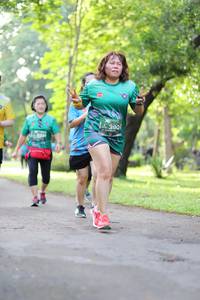 BIB: 390
                            <button type="button" onclick="openModal(5037645)" class="btn btn-primary btn-sm float-right btn-popup" data-toggle="modal" data-target=".modal-high-quality">
                        <i class="fas fa-shopping-cart"></i> Add to Cart
                    </button>
                                            <button type="button" onclick="isThisMe(5037645, true)" class="btn btn-success btn-sm float-right btn-popup btn-isme hidden" data-toggle="tooltip" data-placement="bottom" title="นี่คือรูปของคุณใช่ไหม คลิกที่นี่เพื่อเอาเข้าอัลบั้ม">
                        <i class="fas fa-plus"></i> Add to album
                    </button>
                    <button type="button" onclick="isThisMe(5037645, false)" class="btn btn-warning btn-sm float-right btn-popup btn-isnotme hidden">
                        <i class="fas fa-ban"></i> Remove from album
                    </button>