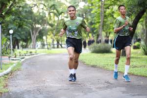 BIB: 736, 737
                            <button type="button" onclick="openModal(5024634)" class="btn btn-primary btn-sm float-right btn-popup" data-toggle="modal" data-target=".modal-high-quality">
                        <i class="fas fa-shopping-cart"></i> Add to Cart
                    </button>
                                            <button type="button" onclick="isThisMe(5024634, true)" class="btn btn-success btn-sm float-right btn-popup btn-isme hidden" data-toggle="tooltip" data-placement="bottom" title="นี่คือรูปของคุณใช่ไหม คลิกที่นี่เพื่อเอาเข้าอัลบั้ม">
                        <i class="fas fa-plus"></i> Add to album
                    </button>
                    <button type="button" onclick="isThisMe(5024634, false)" class="btn btn-warning btn-sm float-right btn-popup btn-isnotme hidden">
                        <i class="fas fa-ban"></i> Remove from album
                    </button>