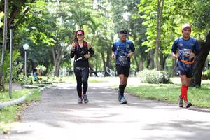 BIB: 0047
                            <button type="button" onclick="openModal(5084233)" class="btn btn-primary btn-sm float-right btn-popup" data-toggle="modal" data-target=".modal-high-quality">
                        <i class="fas fa-shopping-cart"></i> Add to Cart
                    </button>
                                            <button type="button" onclick="isThisMe(5084233, true)" class="btn btn-success btn-sm float-right btn-popup btn-isme hidden" data-toggle="tooltip" data-placement="bottom" title="นี่คือรูปของคุณใช่ไหม คลิกที่นี่เพื่อเอาเข้าอัลบั้ม">
                        <i class="fas fa-plus"></i> Add to album
                    </button>
                    <button type="button" onclick="isThisMe(5084233, false)" class="btn btn-warning btn-sm float-right btn-popup btn-isnotme hidden">
                        <i class="fas fa-ban"></i> Remove from album
                    </button>