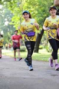 BIB: 0460
                            <button type="button" onclick="openModal(5039953)" class="btn btn-primary btn-sm float-right btn-popup" data-toggle="modal" data-target=".modal-high-quality">
                        <i class="fas fa-shopping-cart"></i> Add to Cart
                    </button>
                                            <button type="button" onclick="isThisMe(5039953, true)" class="btn btn-success btn-sm float-right btn-popup btn-isme hidden" data-toggle="tooltip" data-placement="bottom" title="นี่คือรูปของคุณใช่ไหม คลิกที่นี่เพื่อเอาเข้าอัลบั้ม">
                        <i class="fas fa-plus"></i> Add to album
                    </button>
                    <button type="button" onclick="isThisMe(5039953, false)" class="btn btn-warning btn-sm float-right btn-popup btn-isnotme hidden">
                        <i class="fas fa-ban"></i> Remove from album
                    </button>