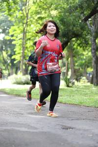 BIB: 
                            <button type="button" onclick="openModal(5049267)" class="btn btn-primary btn-sm float-right btn-popup" data-toggle="modal" data-target=".modal-high-quality">
                        <i class="fas fa-shopping-cart"></i> Add to Cart
                    </button>
                                            <button type="button" onclick="isThisMe(5049267, true)" class="btn btn-success btn-sm float-right btn-popup btn-isme hidden" data-toggle="tooltip" data-placement="bottom" title="นี่คือรูปของคุณใช่ไหม คลิกที่นี่เพื่อเอาเข้าอัลบั้ม">
                        <i class="fas fa-plus"></i> Add to album
                    </button>
                    <button type="button" onclick="isThisMe(5049267, false)" class="btn btn-warning btn-sm float-right btn-popup btn-isnotme hidden">
                        <i class="fas fa-ban"></i> Remove from album
                    </button>
