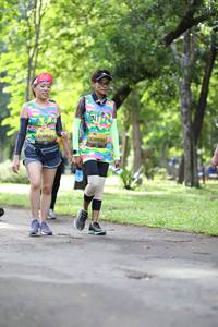 BIB: 0621
                            <button type="button" onclick="openModal(5041828)" class="btn btn-primary btn-sm float-right btn-popup" data-toggle="modal" data-target=".modal-high-quality">
                        <i class="fas fa-shopping-cart"></i> Add to Cart
                    </button>
                                            <button type="button" onclick="isThisMe(5041828, true)" class="btn btn-success btn-sm float-right btn-popup btn-isme hidden" data-toggle="tooltip" data-placement="bottom" title="นี่คือรูปของคุณใช่ไหม คลิกที่นี่เพื่อเอาเข้าอัลบั้ม">
                        <i class="fas fa-plus"></i> Add to album
                    </button>
                    <button type="button" onclick="isThisMe(5041828, false)" class="btn btn-warning btn-sm float-right btn-popup btn-isnotme hidden">
                        <i class="fas fa-ban"></i> Remove from album
                    </button>