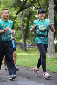 BIB: 635, 157
                            <button type="button" onclick="openModal(5033310)" class="btn btn-primary btn-sm float-right btn-popup" data-toggle="modal" data-target=".modal-high-quality">
                        <i class="fas fa-shopping-cart"></i> Add to Cart
                    </button>
                                            <button type="button" onclick="isThisMe(5033310, true)" class="btn btn-success btn-sm float-right btn-popup btn-isme hidden" data-toggle="tooltip" data-placement="bottom" title="นี่คือรูปของคุณใช่ไหม คลิกที่นี่เพื่อเอาเข้าอัลบั้ม">
                        <i class="fas fa-plus"></i> Add to album
                    </button>
                    <button type="button" onclick="isThisMe(5033310, false)" class="btn btn-warning btn-sm float-right btn-popup btn-isnotme hidden">
                        <i class="fas fa-ban"></i> Remove from album
                    </button>