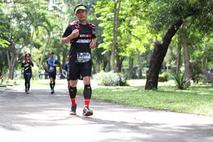 BIB: 0393
                            <button type="button" onclick="openModal(5084227)" class="btn btn-primary btn-sm float-right btn-popup" data-toggle="modal" data-target=".modal-high-quality">
                        <i class="fas fa-shopping-cart"></i> Add to Cart
                    </button>
                                            <button type="button" onclick="isThisMe(5084227, true)" class="btn btn-success btn-sm float-right btn-popup btn-isme hidden" data-toggle="tooltip" data-placement="bottom" title="นี่คือรูปของคุณใช่ไหม คลิกที่นี่เพื่อเอาเข้าอัลบั้ม">
                        <i class="fas fa-plus"></i> Add to album
                    </button>
                    <button type="button" onclick="isThisMe(5084227, false)" class="btn btn-warning btn-sm float-right btn-popup btn-isnotme hidden">
                        <i class="fas fa-ban"></i> Remove from album
                    </button>