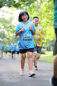 BIB: 066, 0232
                            <button type="button" onclick="openModal(5037334)" class="btn btn-primary btn-sm float-right btn-popup" data-toggle="modal" data-target=".modal-high-quality">
                        <i class="fas fa-shopping-cart"></i> Add to Cart
                    </button>
                                            <button type="button" onclick="isThisMe(5037334, true)" class="btn btn-success btn-sm float-right btn-popup btn-isme hidden" data-toggle="tooltip" data-placement="bottom" title="นี่คือรูปของคุณใช่ไหม คลิกที่นี่เพื่อเอาเข้าอัลบั้ม">
                        <i class="fas fa-plus"></i> Add to album
                    </button>
                    <button type="button" onclick="isThisMe(5037334, false)" class="btn btn-warning btn-sm float-right btn-popup btn-isnotme hidden">
                        <i class="fas fa-ban"></i> Remove from album
                    </button>