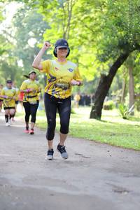 BIB: 0014
                            <button type="button" onclick="openModal(5040094)" class="btn btn-primary btn-sm float-right btn-popup" data-toggle="modal" data-target=".modal-high-quality">
                        <i class="fas fa-shopping-cart"></i> Add to Cart
                    </button>
                                            <button type="button" onclick="isThisMe(5040094, true)" class="btn btn-success btn-sm float-right btn-popup btn-isme hidden" data-toggle="tooltip" data-placement="bottom" title="นี่คือรูปของคุณใช่ไหม คลิกที่นี่เพื่อเอาเข้าอัลบั้ม">
                        <i class="fas fa-plus"></i> Add to album
                    </button>
                    <button type="button" onclick="isThisMe(5040094, false)" class="btn btn-warning btn-sm float-right btn-popup btn-isnotme hidden">
                        <i class="fas fa-ban"></i> Remove from album
                    </button>