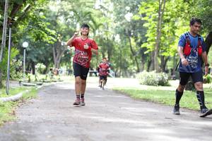 BIB: 03127
                            <button type="button" onclick="openModal(5070110)" class="btn btn-primary btn-sm float-right btn-popup" data-toggle="modal" data-target=".modal-high-quality">
                        <i class="fas fa-shopping-cart"></i> Add to Cart
                    </button>
                                            <button type="button" onclick="isThisMe(5070110, true)" class="btn btn-success btn-sm float-right btn-popup btn-isme hidden" data-toggle="tooltip" data-placement="bottom" title="นี่คือรูปของคุณใช่ไหม คลิกที่นี่เพื่อเอาเข้าอัลบั้ม">
                        <i class="fas fa-plus"></i> Add to album
                    </button>
                    <button type="button" onclick="isThisMe(5070110, false)" class="btn btn-warning btn-sm float-right btn-popup btn-isnotme hidden">
                        <i class="fas fa-ban"></i> Remove from album
                    </button>