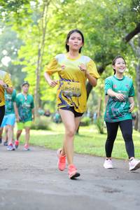 BIB: 0478
                            <button type="button" onclick="openModal(5037447)" class="btn btn-primary btn-sm float-right btn-popup" data-toggle="modal" data-target=".modal-high-quality">
                        <i class="fas fa-shopping-cart"></i> Add to Cart
                    </button>
                                            <button type="button" onclick="isThisMe(5037447, true)" class="btn btn-success btn-sm float-right btn-popup btn-isme hidden" data-toggle="tooltip" data-placement="bottom" title="นี่คือรูปของคุณใช่ไหม คลิกที่นี่เพื่อเอาเข้าอัลบั้ม">
                        <i class="fas fa-plus"></i> Add to album
                    </button>
                    <button type="button" onclick="isThisMe(5037447, false)" class="btn btn-warning btn-sm float-right btn-popup btn-isnotme hidden">
                        <i class="fas fa-ban"></i> Remove from album
                    </button>