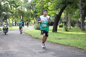 BIB: 466
                            <button type="button" onclick="openModal(5025153)" class="btn btn-primary btn-sm float-right btn-popup" data-toggle="modal" data-target=".modal-high-quality">
                        <i class="fas fa-shopping-cart"></i> Add to Cart
                    </button>
                                            <button type="button" onclick="isThisMe(5025153, true)" class="btn btn-success btn-sm float-right btn-popup btn-isme hidden" data-toggle="tooltip" data-placement="bottom" title="นี่คือรูปของคุณใช่ไหม คลิกที่นี่เพื่อเอาเข้าอัลบั้ม">
                        <i class="fas fa-plus"></i> Add to album
                    </button>
                    <button type="button" onclick="isThisMe(5025153, false)" class="btn btn-warning btn-sm float-right btn-popup btn-isnotme hidden">
                        <i class="fas fa-ban"></i> Remove from album
                    </button>