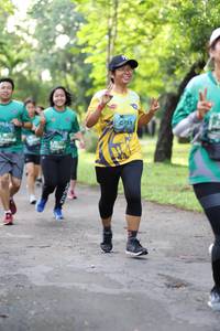 BIB: 113
                            <button type="button" onclick="openModal(5034434)" class="btn btn-primary btn-sm float-right btn-popup" data-toggle="modal" data-target=".modal-high-quality">
                        <i class="fas fa-shopping-cart"></i> Add to Cart
                    </button>
                                            <button type="button" onclick="isThisMe(5034434, true)" class="btn btn-success btn-sm float-right btn-popup btn-isme hidden" data-toggle="tooltip" data-placement="bottom" title="นี่คือรูปของคุณใช่ไหม คลิกที่นี่เพื่อเอาเข้าอัลบั้ม">
                        <i class="fas fa-plus"></i> Add to album
                    </button>
                    <button type="button" onclick="isThisMe(5034434, false)" class="btn btn-warning btn-sm float-right btn-popup btn-isnotme hidden">
                        <i class="fas fa-ban"></i> Remove from album
                    </button>