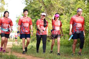 BIB: 0195, 030, 0264
                            <button type="button" onclick="openModal(5007884)" class="btn btn-primary btn-sm float-right btn-popup" data-toggle="modal" data-target=".modal-high-quality">
                        <i class="fas fa-shopping-cart"></i> Add to Cart
                    </button>
                                            <button type="button" onclick="isThisMe(5007884, true)" class="btn btn-success btn-sm float-right btn-popup btn-isme hidden" data-toggle="tooltip" data-placement="bottom" title="นี่คือรูปของคุณใช่ไหม คลิกที่นี่เพื่อเอาเข้าอัลบั้ม">
                        <i class="fas fa-plus"></i> Add to album
                    </button>
                    <button type="button" onclick="isThisMe(5007884, false)" class="btn btn-warning btn-sm float-right btn-popup btn-isnotme hidden">
                        <i class="fas fa-ban"></i> Remove from album
                    </button>