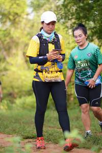 BIB: 411, 1036
                            <button type="button" onclick="openModal(5001185)" class="btn btn-primary btn-sm float-right btn-popup" data-toggle="modal" data-target=".modal-high-quality">
                        <i class="fas fa-shopping-cart"></i> Add to Cart
                    </button>
                                            <button type="button" onclick="isThisMe(5001185, true)" class="btn btn-success btn-sm float-right btn-popup btn-isme hidden" data-toggle="tooltip" data-placement="bottom" title="นี่คือรูปของคุณใช่ไหม คลิกที่นี่เพื่อเอาเข้าอัลบั้ม">
                        <i class="fas fa-plus"></i> Add to album
                    </button>
                    <button type="button" onclick="isThisMe(5001185, false)" class="btn btn-warning btn-sm float-right btn-popup btn-isnotme hidden">
                        <i class="fas fa-ban"></i> Remove from album
                    </button>