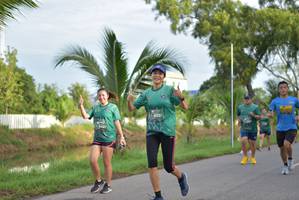 BIB: 405, 8428
                            <button type="button" onclick="openModal(5096082)" class="btn btn-primary btn-sm float-right btn-popup" data-toggle="modal" data-target=".modal-high-quality">
                        <i class="fas fa-shopping-cart"></i> Add to Cart
                    </button>
                                            <button type="button" onclick="isThisMe(5096082, true)" class="btn btn-success btn-sm float-right btn-popup btn-isme hidden" data-toggle="tooltip" data-placement="bottom" title="นี่คือรูปของคุณใช่ไหม คลิกที่นี่เพื่อเอาเข้าอัลบั้ม">
                        <i class="fas fa-plus"></i> Add to album
                    </button>
                    <button type="button" onclick="isThisMe(5096082, false)" class="btn btn-warning btn-sm float-right btn-popup btn-isnotme hidden">
                        <i class="fas fa-ban"></i> Remove from album
                    </button>