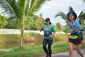 BIB: 426, 035
                            <button type="button" onclick="openModal(5097430)" class="btn btn-primary btn-sm float-right btn-popup" data-toggle="modal" data-target=".modal-high-quality">
                        <i class="fas fa-shopping-cart"></i> Add to Cart
                    </button>
                                            <button type="button" onclick="isThisMe(5097430, true)" class="btn btn-success btn-sm float-right btn-popup btn-isme hidden" data-toggle="tooltip" data-placement="bottom" title="นี่คือรูปของคุณใช่ไหม คลิกที่นี่เพื่อเอาเข้าอัลบั้ม">
                        <i class="fas fa-plus"></i> Add to album
                    </button>
                    <button type="button" onclick="isThisMe(5097430, false)" class="btn btn-warning btn-sm float-right btn-popup btn-isnotme hidden">
                        <i class="fas fa-ban"></i> Remove from album
                    </button>