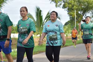 BIB: 227, 570, 728, 
                            <button type="button" onclick="openModal(5140767)" class="btn btn-primary btn-sm float-right btn-popup" data-toggle="modal" data-target=".modal-high-quality">
                        <i class="fas fa-shopping-cart"></i> Add to Cart
                    </button>
                                            <button type="button" onclick="isThisMe(5140767, true)" class="btn btn-success btn-sm float-right btn-popup btn-isme hidden" data-toggle="tooltip" data-placement="bottom" title="นี่คือรูปของคุณใช่ไหม คลิกที่นี่เพื่อเอาเข้าอัลบั้ม">
                        <i class="fas fa-plus"></i> Add to album
                    </button>
                    <button type="button" onclick="isThisMe(5140767, false)" class="btn btn-warning btn-sm float-right btn-popup btn-isnotme hidden">
                        <i class="fas fa-ban"></i> Remove from album
                    </button>